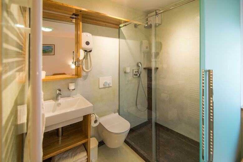 Apartments Mraki?
