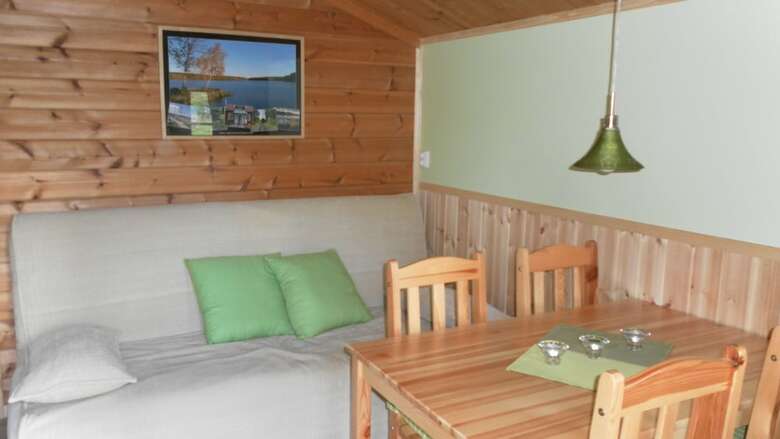 L�ngsj�n Stugor & Camping