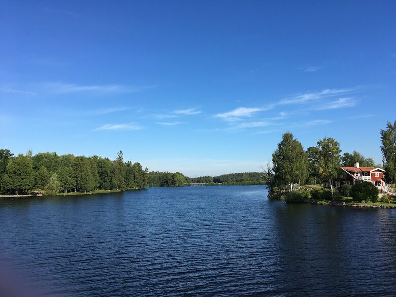 L�ngsj�n Stugor & Camping