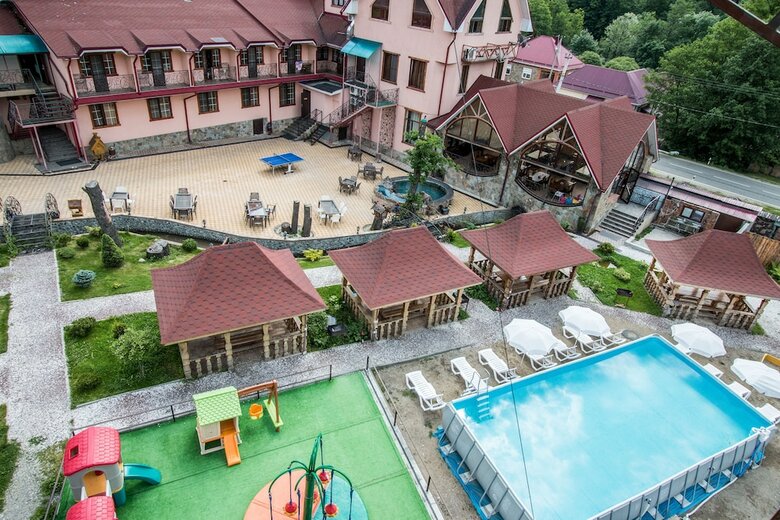 Abago Mountain Hotel