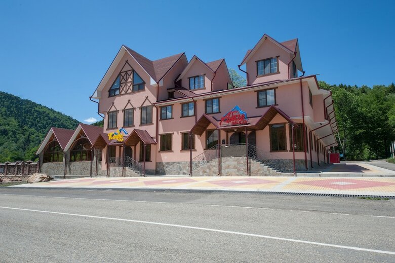 Abago Mountain Hotel