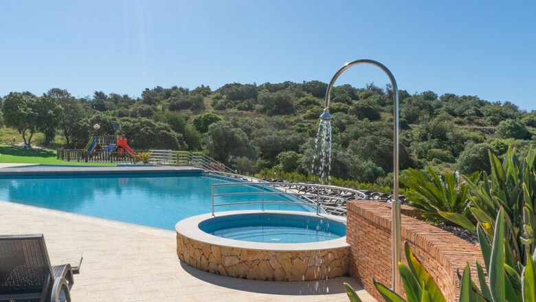 Villa Vale Da Ribeira Residences