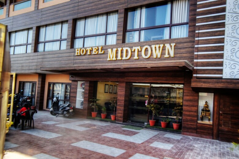 Hotel Midtown By Royal Collection