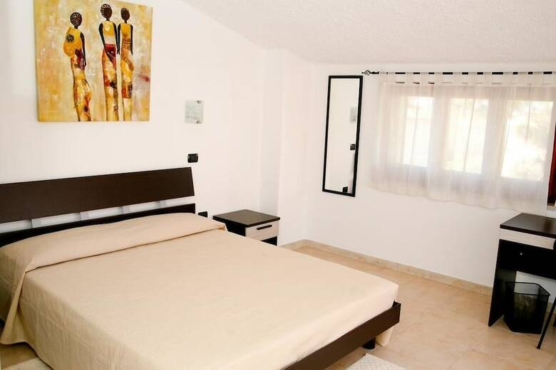 Villa Marogna Rooms And Breakfast