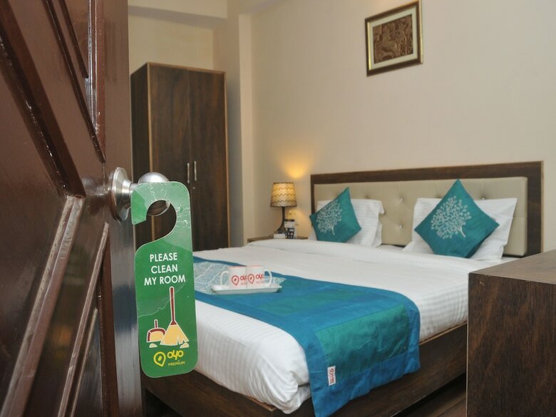 Hotel Oyo 3028 Season 4
