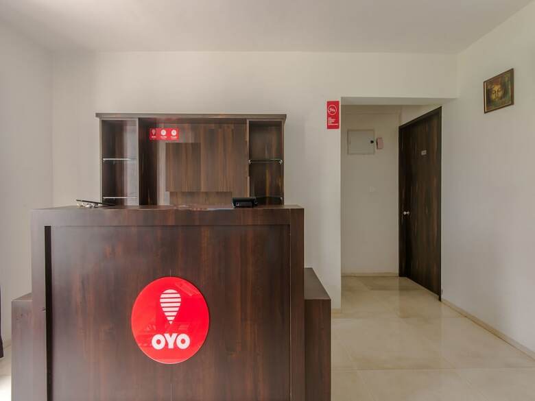 Oyo 9738 Hotel House Khas Suites