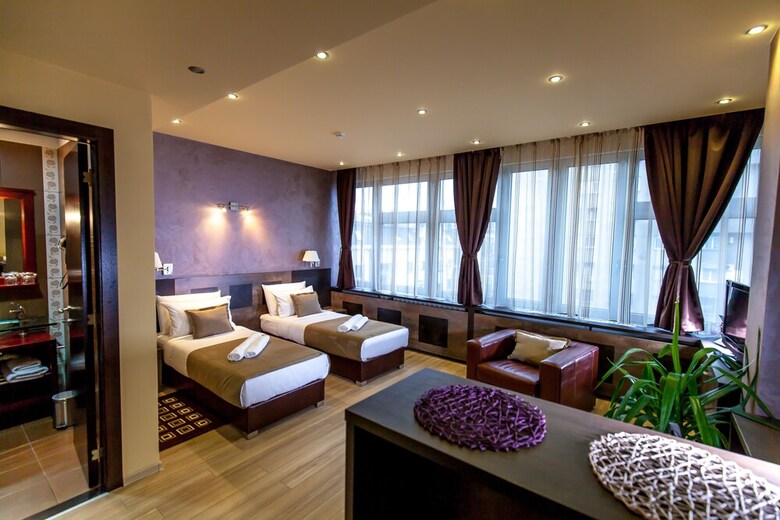 Apartamentos Amarilis 717