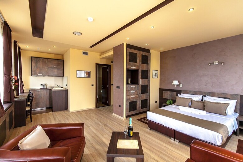 Apartamentos Amarilis 717