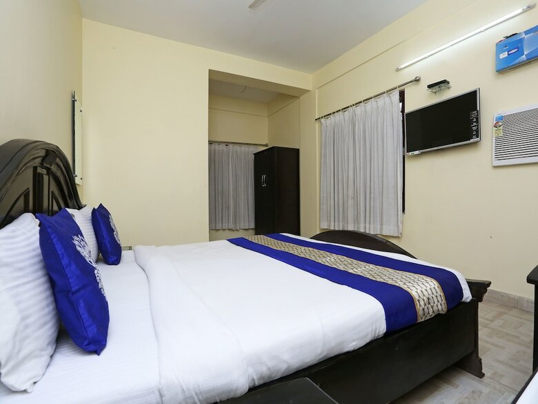 Oyo 1949 Hotel Surya Garden