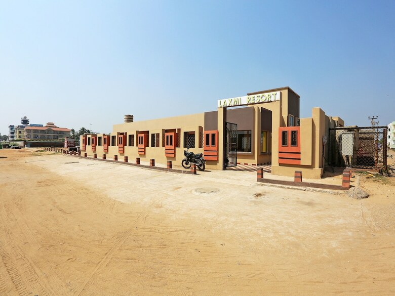 Hotel Oyo 9958 Laxmi Resort