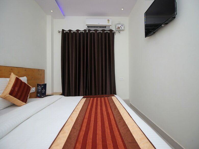 Oyo 9711 Hotel Marc Blu
