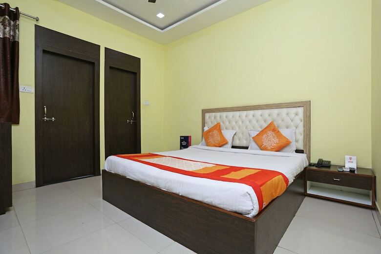 Oyo 4154 Hotel Pearl