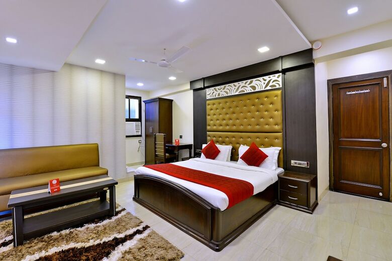 Oyo 10125 Hotel Anandam