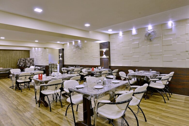Oyo 10125 Hotel Anandam