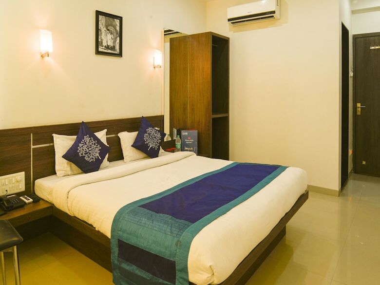 Oyo 4437 Hotel Sai Sakha