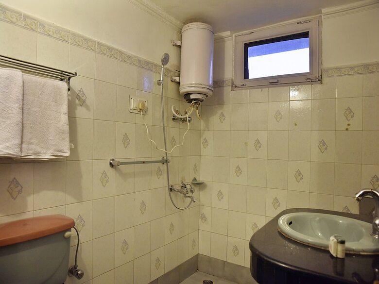 Oyo 10432 Hotel Swaran Palace