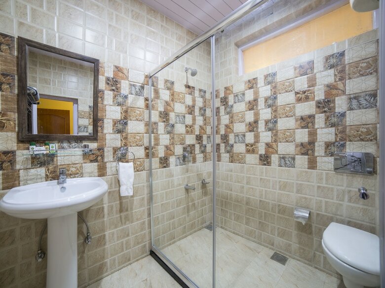Oyo 5174 Hotel Pamposh