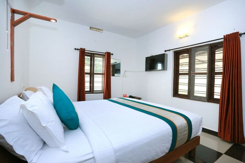 Oyo 10783 Hotel River Moon