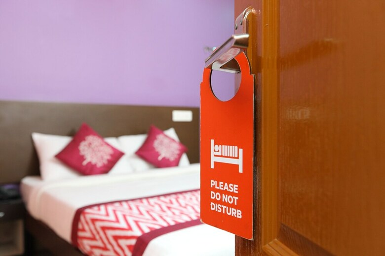 Oyo 6637 Hotel Bvn Grand