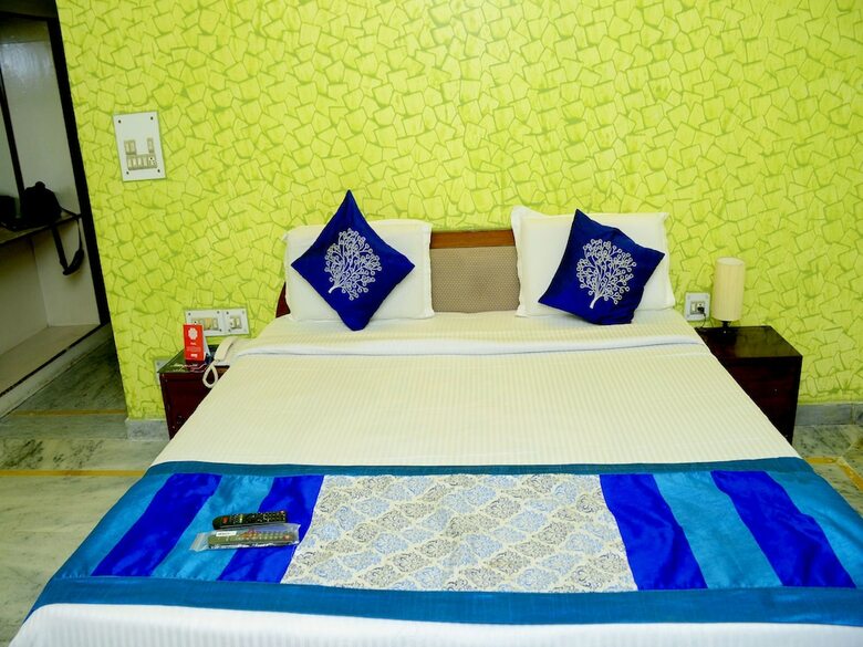 Oyo 3071 Hotel Kamesh Hut