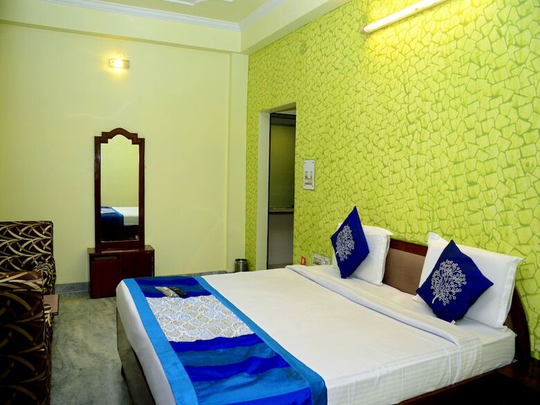 Oyo 3071 Hotel Kamesh Hut