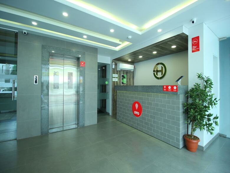 Oyo 9120 Hotel Limra