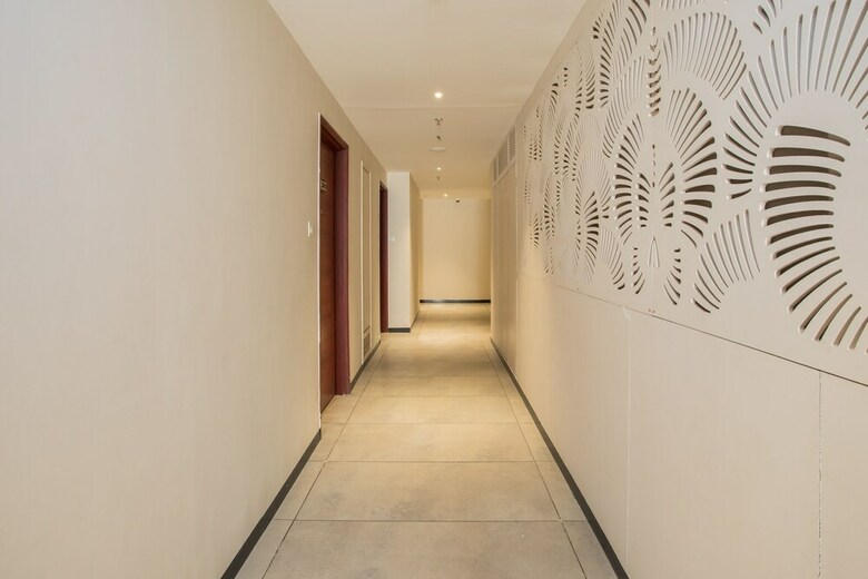 Oyo 10215 Hotel Nandi
