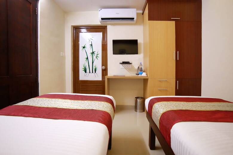Hotel Oyo 8420 Elite Inn