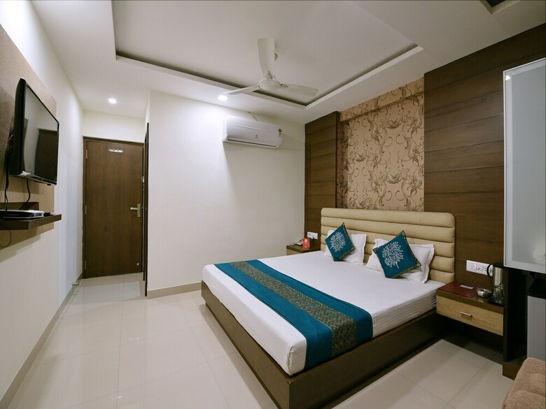 Oyo 4119 Hotel King Palace