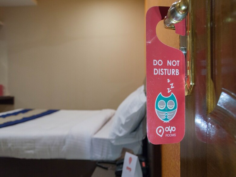 Oyo 5130 Hotel Raks