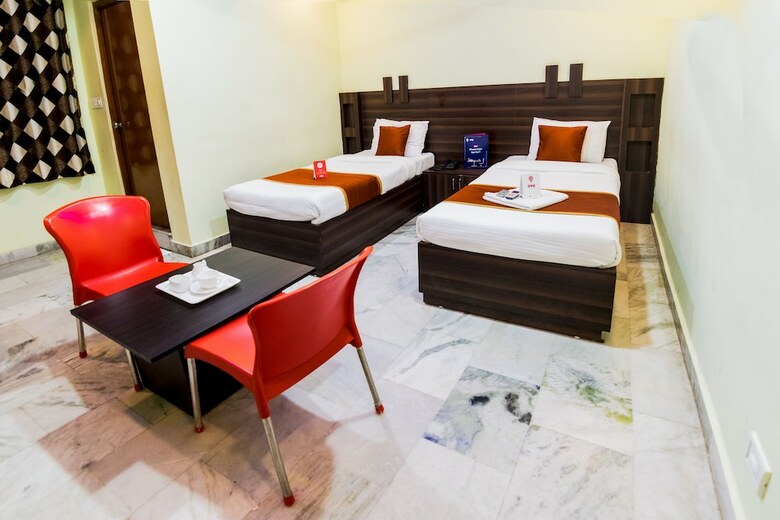 Hotel Oyo 7317 Sree Darshini