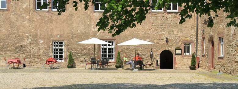 Hotel Schloss Wallhausen