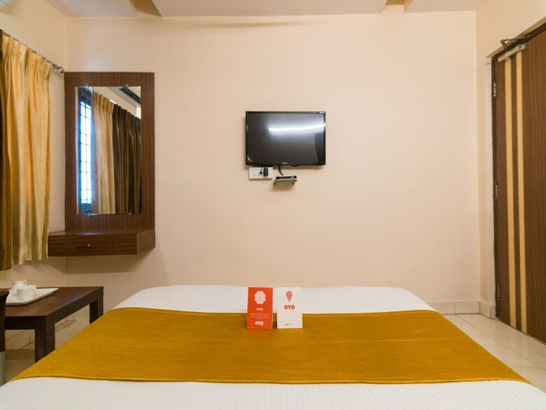 Oyo 5660 Hotel Sree Residency