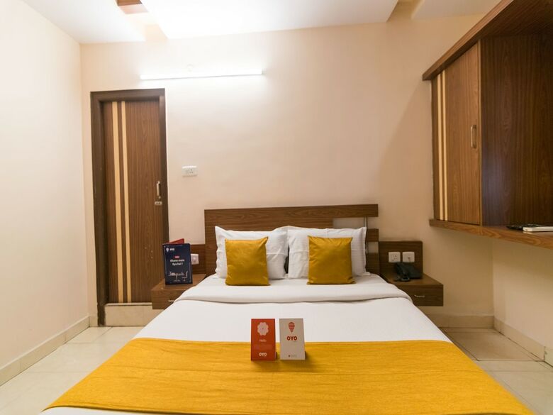 Oyo 5660 Hotel Sree Residency