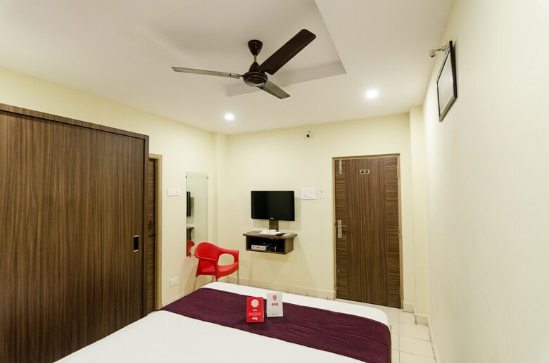 Hotel Oyo 8671 Sri Krishna Residency