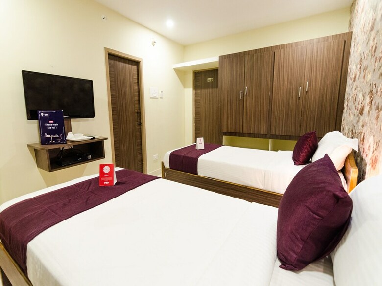 Hotel Oyo 8671 Sri Krishna Residency