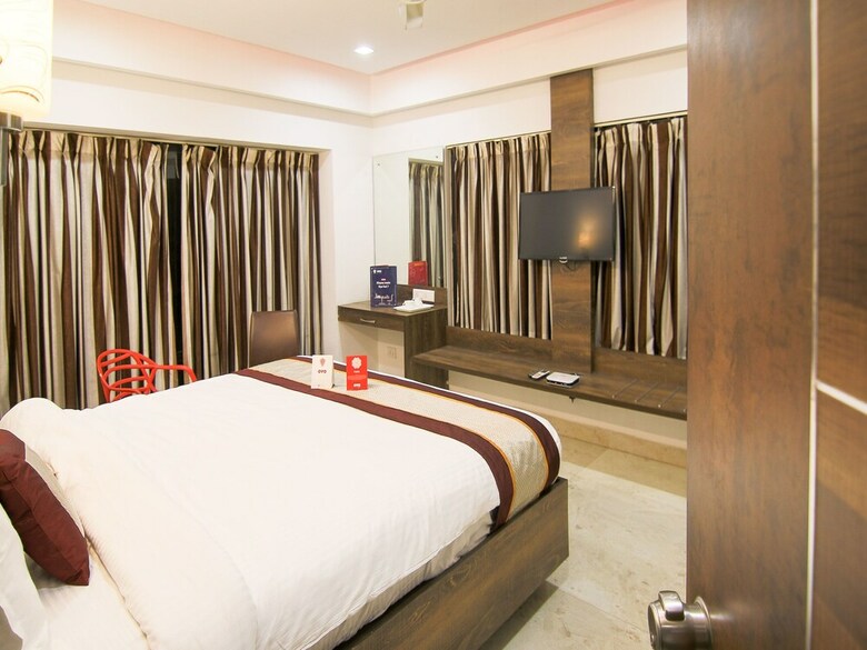 Oyo 9647 Hotel Mvv Bhavan