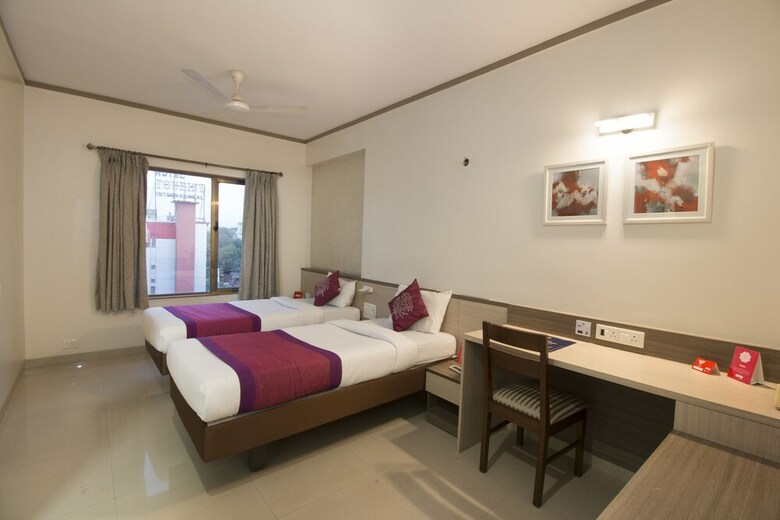 Oyo 3716 Hotel Kapil Residency