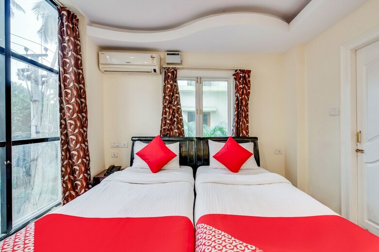 Hotel Oyo 7504 Apartment Falcons Nest
