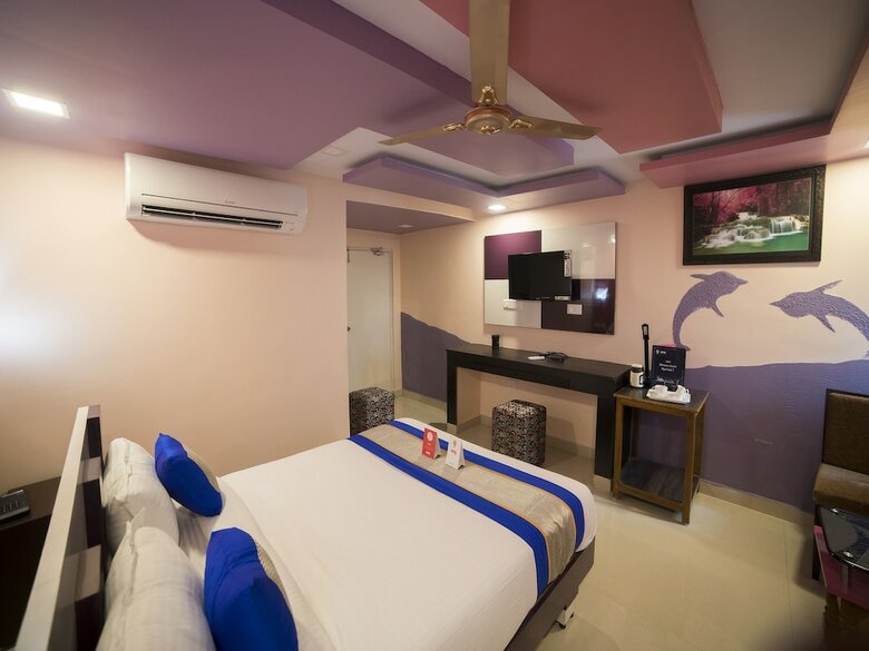 Oyo 9930 Hotel Avs Residency