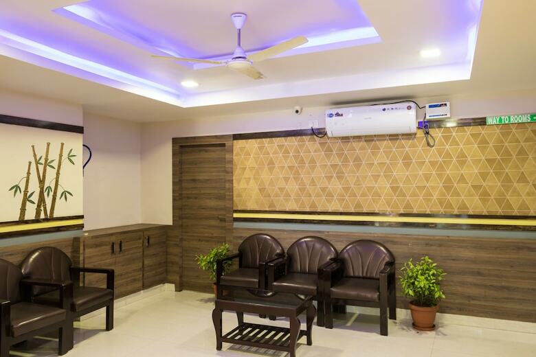 Oyo 6646 Hotel Tanvi Grand