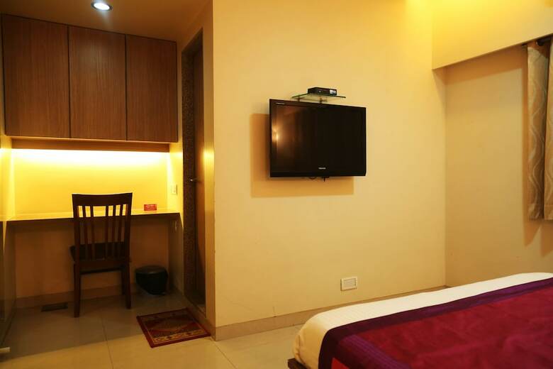 Oyo 2586 Hotel Vikrant Residency
