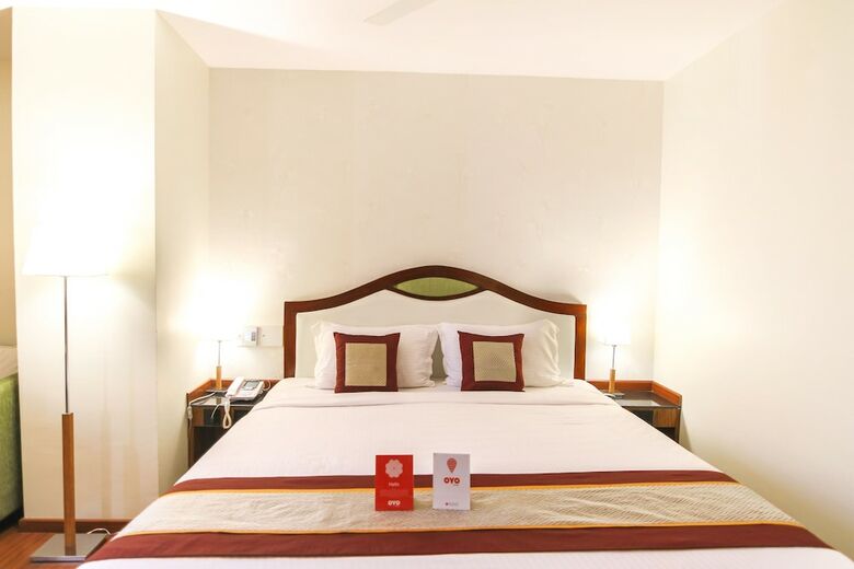 Oyo 9210 Hotel Blak & Wite