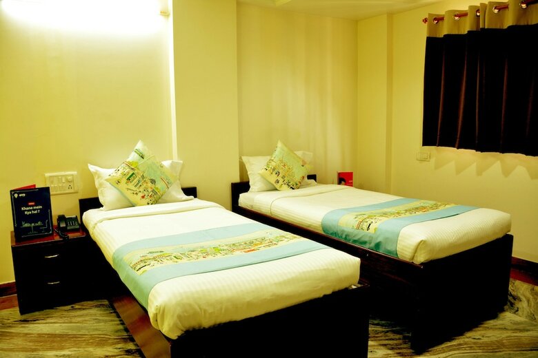 Oyo 8244 Hotel Alpine Inn