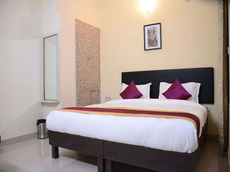 Oyo 8448 Hotel Shyamal