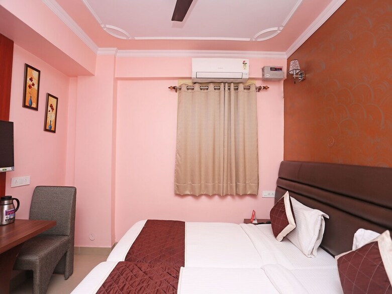 Oyo 9209 Hotel Garden Villa