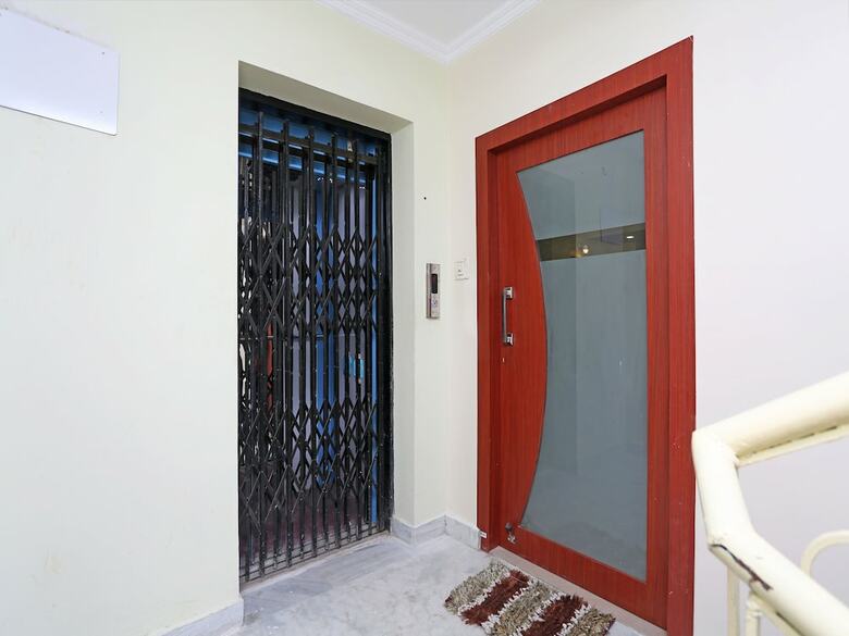 Oyo 9209 Hotel Garden Villa