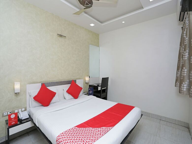 Hotel Oyo 2917 Deccan