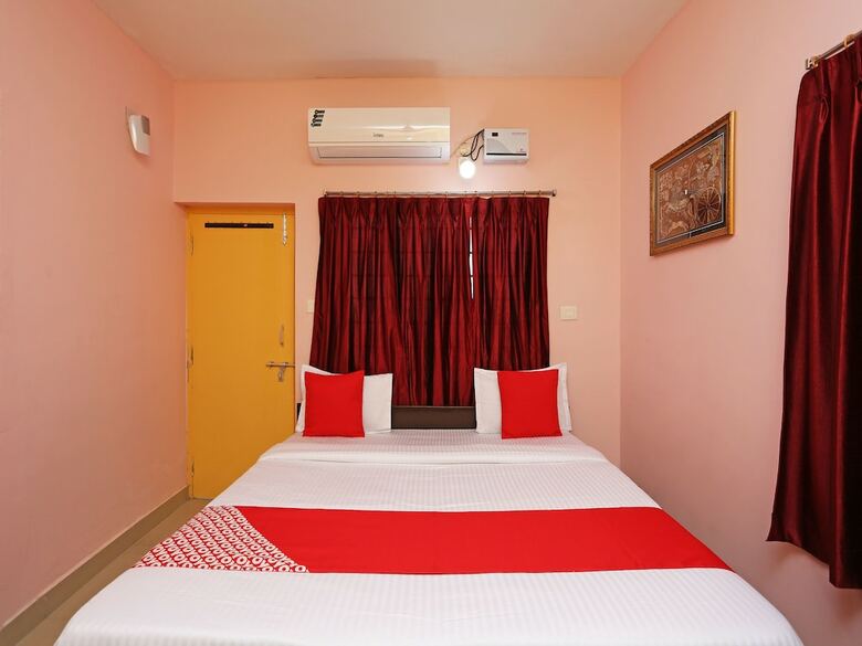 Hotel Oyo 10493 Near Patia