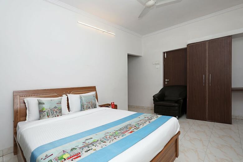 Oyo 10671 Hotel Sai Prem